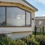 Gorgeous In With Wifi Vakantiehuis Bredene