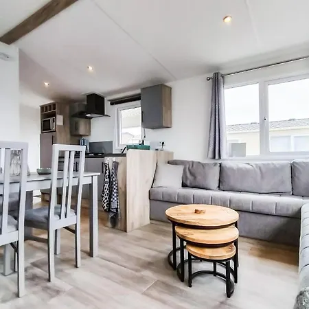 Gorgeous In With Wifi Holiday home *