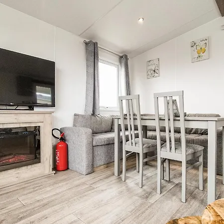 Gorgeous In With Wifi Bredene